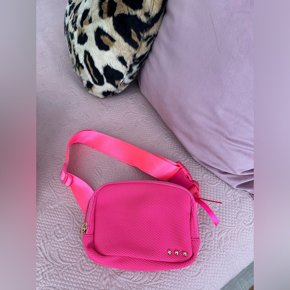 Fanny pack